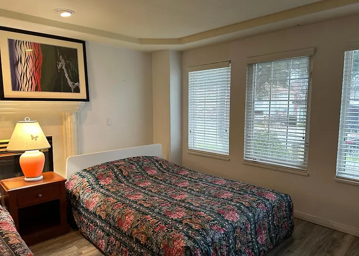 Beautiful Home In Burnaby